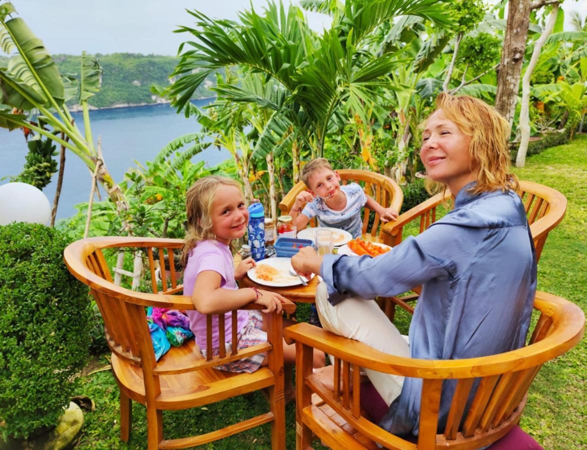 ホテル Sakti Oceanview Nusa Penida Toyapakeh エクステリア 写真