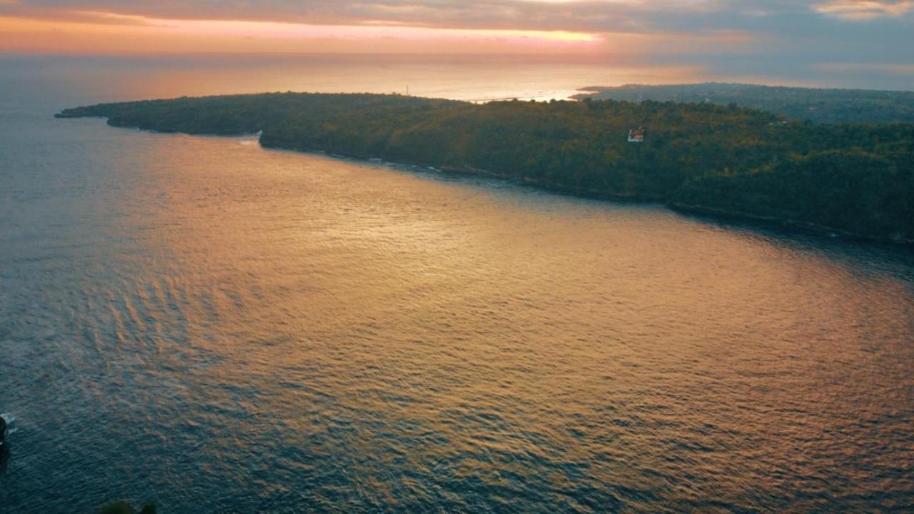 ホテル Sakti Oceanview Nusa Penida Toyapakeh エクステリア 写真