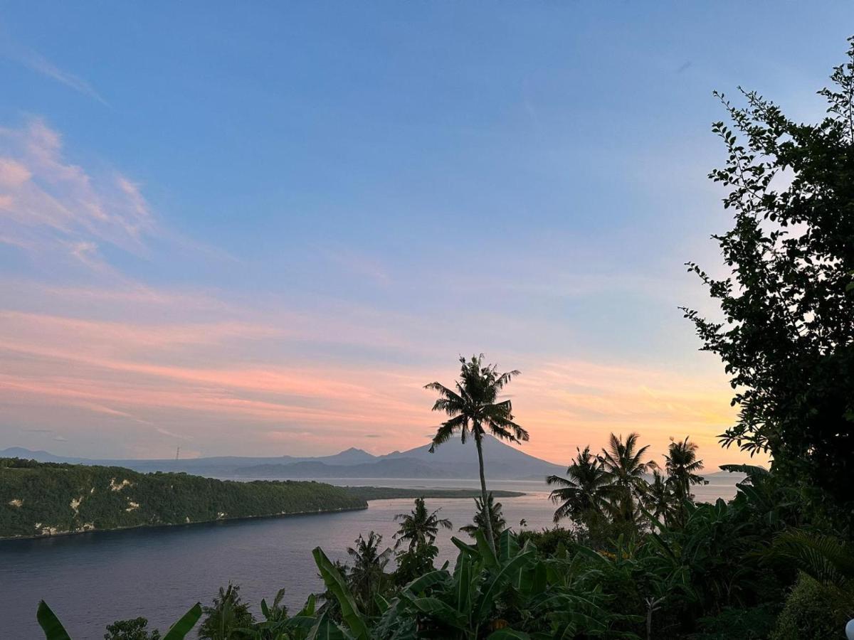 ホテル Sakti Oceanview Nusa Penida Toyapakeh エクステリア 写真