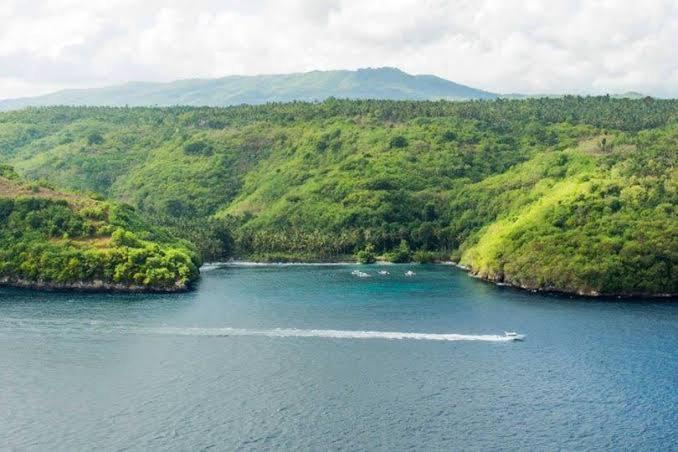 ホテル Sakti Oceanview Nusa Penida Toyapakeh エクステリア 写真